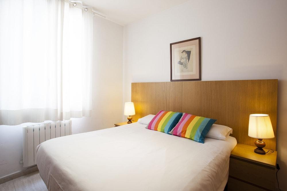 Las Ramblas Pasaje Bacardi Apartments Barcelona Exterior photo